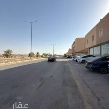 محل للإيجار في شارع ابي القاسم الشيرازي, حي المستقبل, مدينة خميس مشيط, منطقة عسير